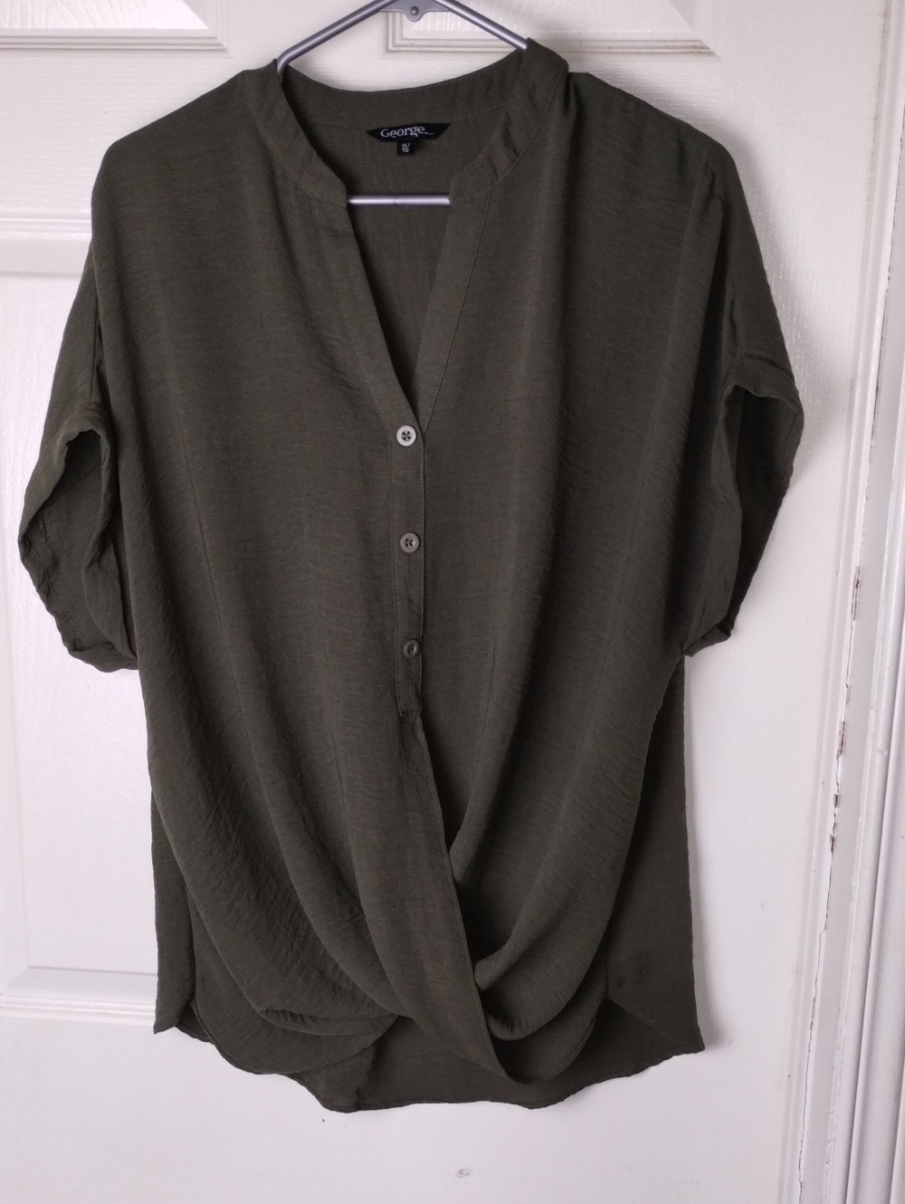 George Olive Green Twisted Hem Button-Front Top.XL